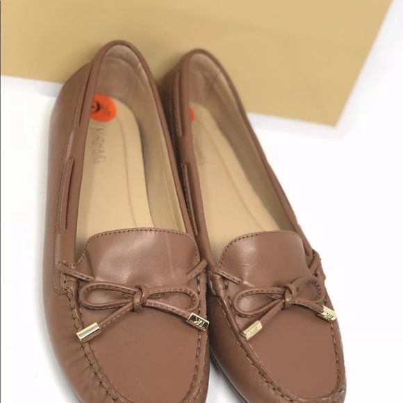 Michael kors women’s moccasins shoes size 9.5 - Picture 2 of 8
